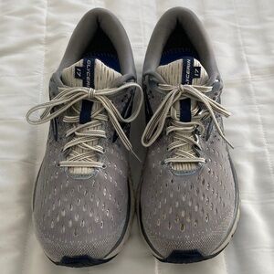 Brooks Glycerin 17 Gray and Blue Athletic Shoes